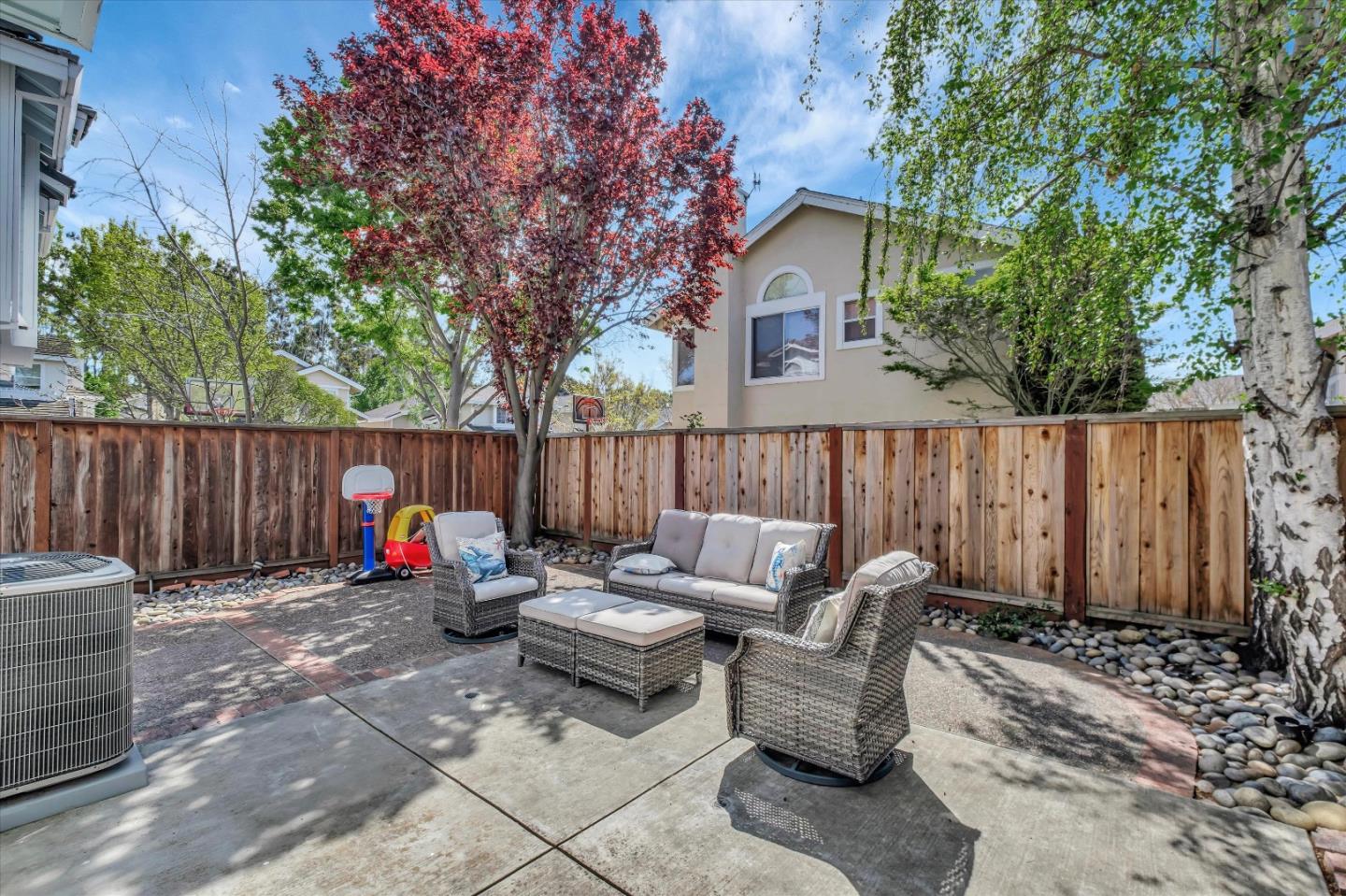 Detail Gallery Image 33 of 34 For 34467 Calgary Ter, Fremont,  CA 94555 - 3 Beds | 2/1 Baths