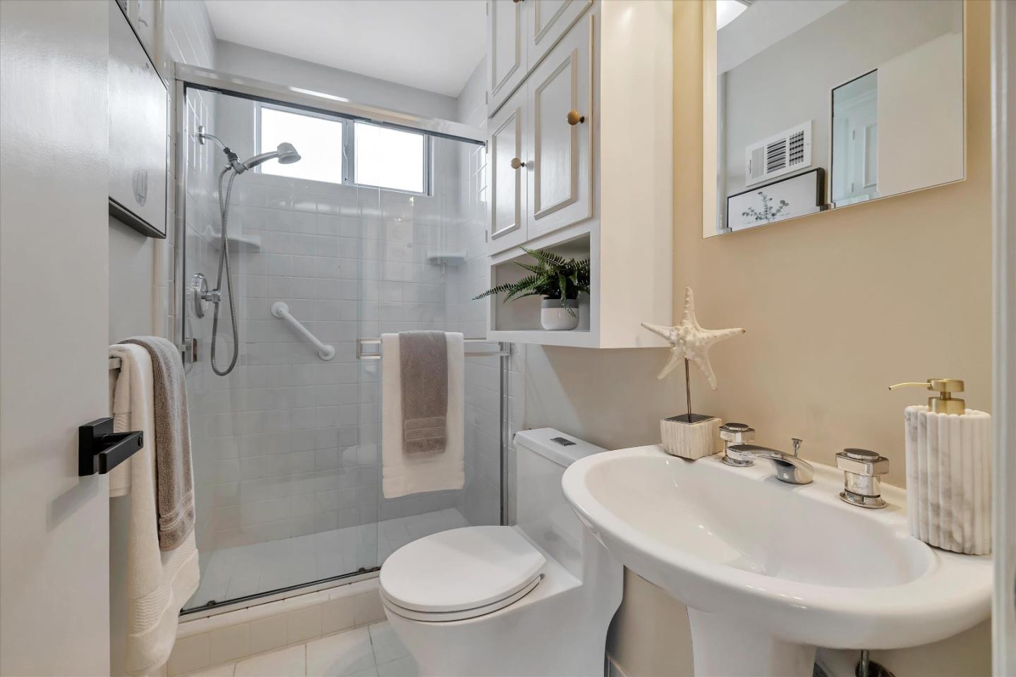 Detail Gallery Image 30 of 58 For 1185 Ridgewood Dr, Millbrae,  CA 94030 - 3 Beds | 2 Baths