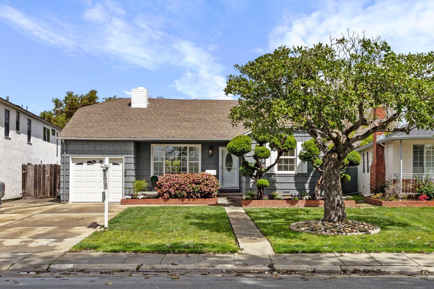 Photo of 1221 S Grant ST, SAN MATEO, CA 94402