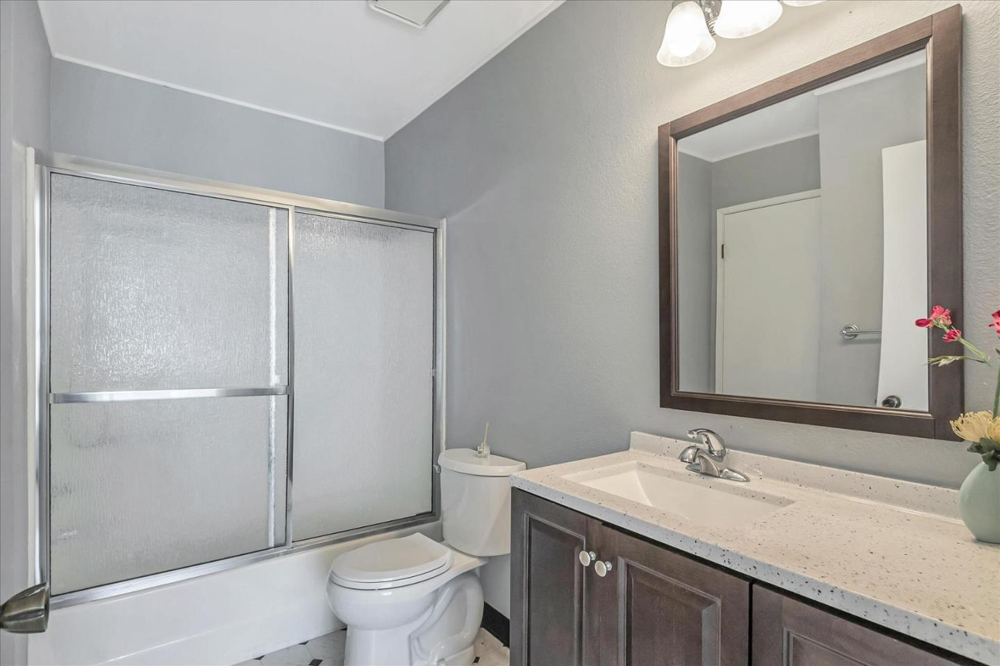 Detail Gallery Image 11 of 20 For 2511 Blue Rock Ct, San Jose,  CA 95133 - 2 Beds | 1/1 Baths