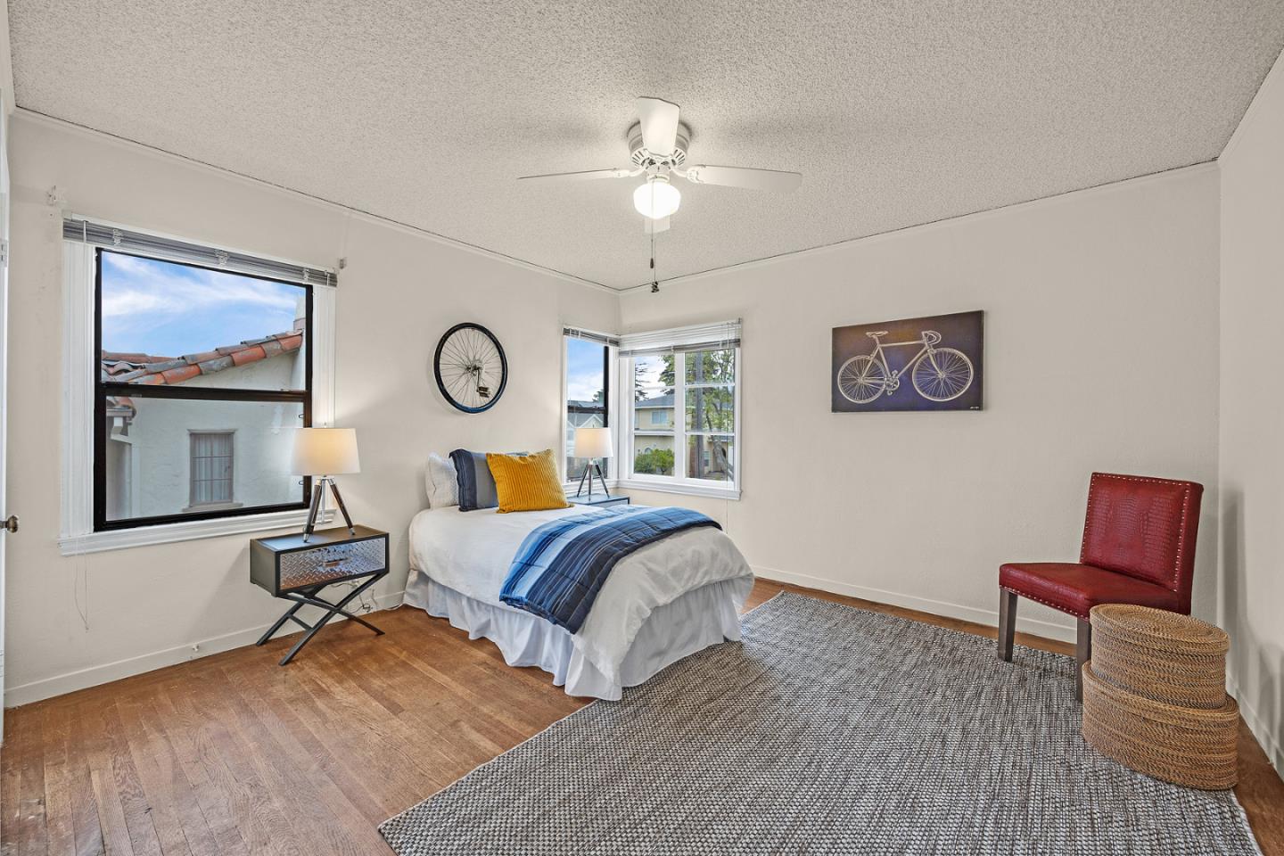 Detail Gallery Image 26 of 34 For 1519 Bernal Ave, Burlingame,  CA 94010 - 3 Beds | 2 Baths