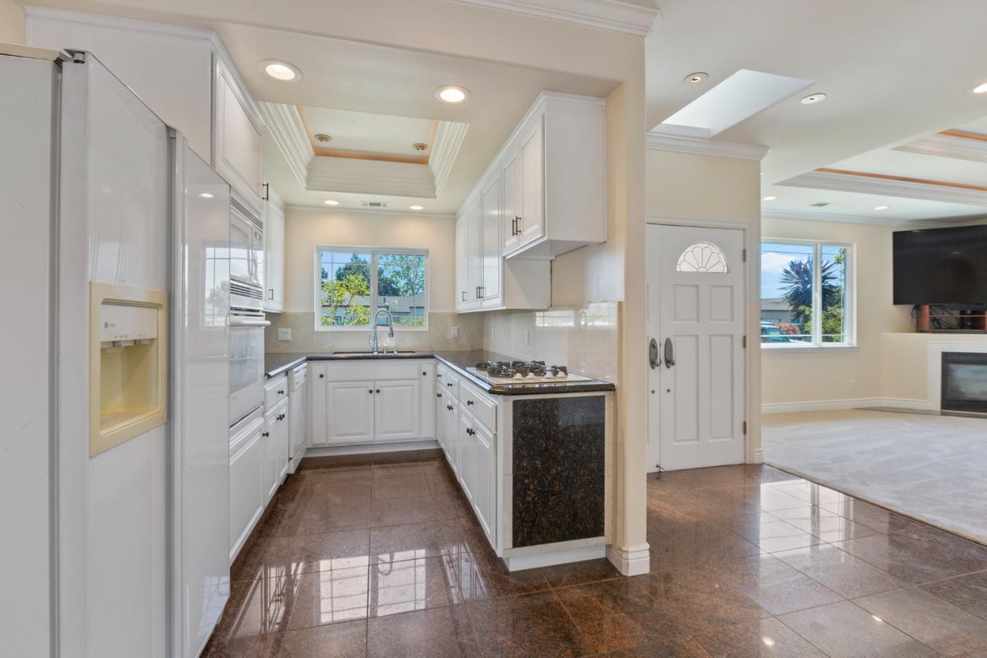 Detail Gallery Image 11 of 31 For 37432 Willowood Dr, Fremont,  CA 94536 - 3 Beds | 2 Baths