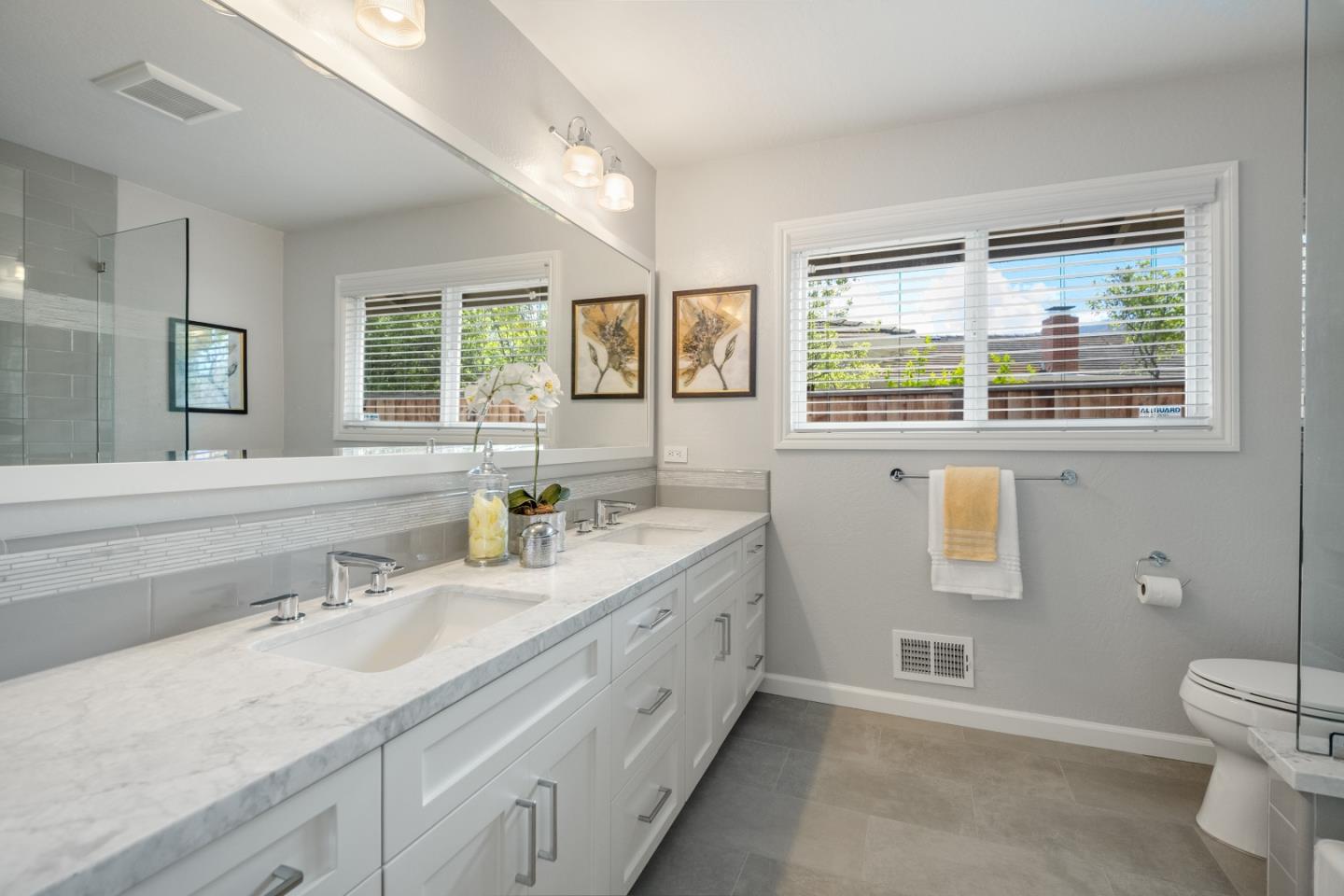 Detail Gallery Image 29 of 41 For 13973 Lynde Ave, Saratoga,  CA 95070 - 4 Beds | 2/1 Baths