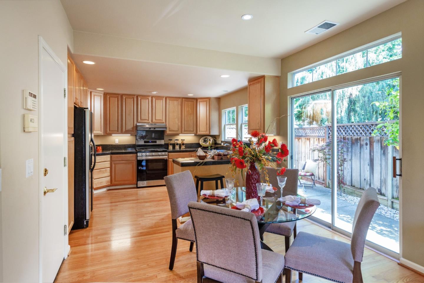 Detail Gallery Image 6 of 30 For 109 Treseder Ct, Los Gatos,  CA 95032 - 4 Beds | 2/1 Baths