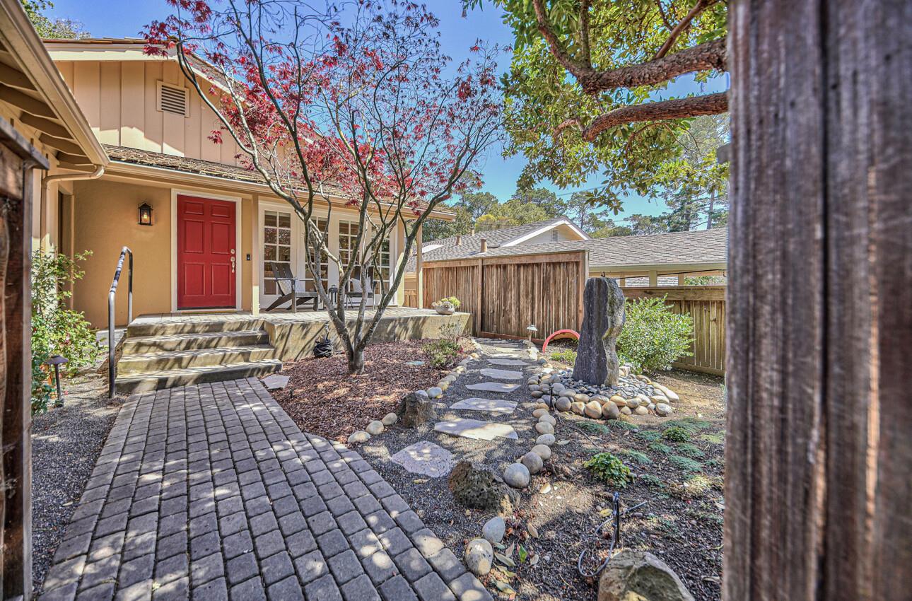 Detail Gallery Image 1 of 1 For 0 Junipero 4 Ne 10th Ave, Carmel,  CA 93921 - 2 Beds | 2 Baths