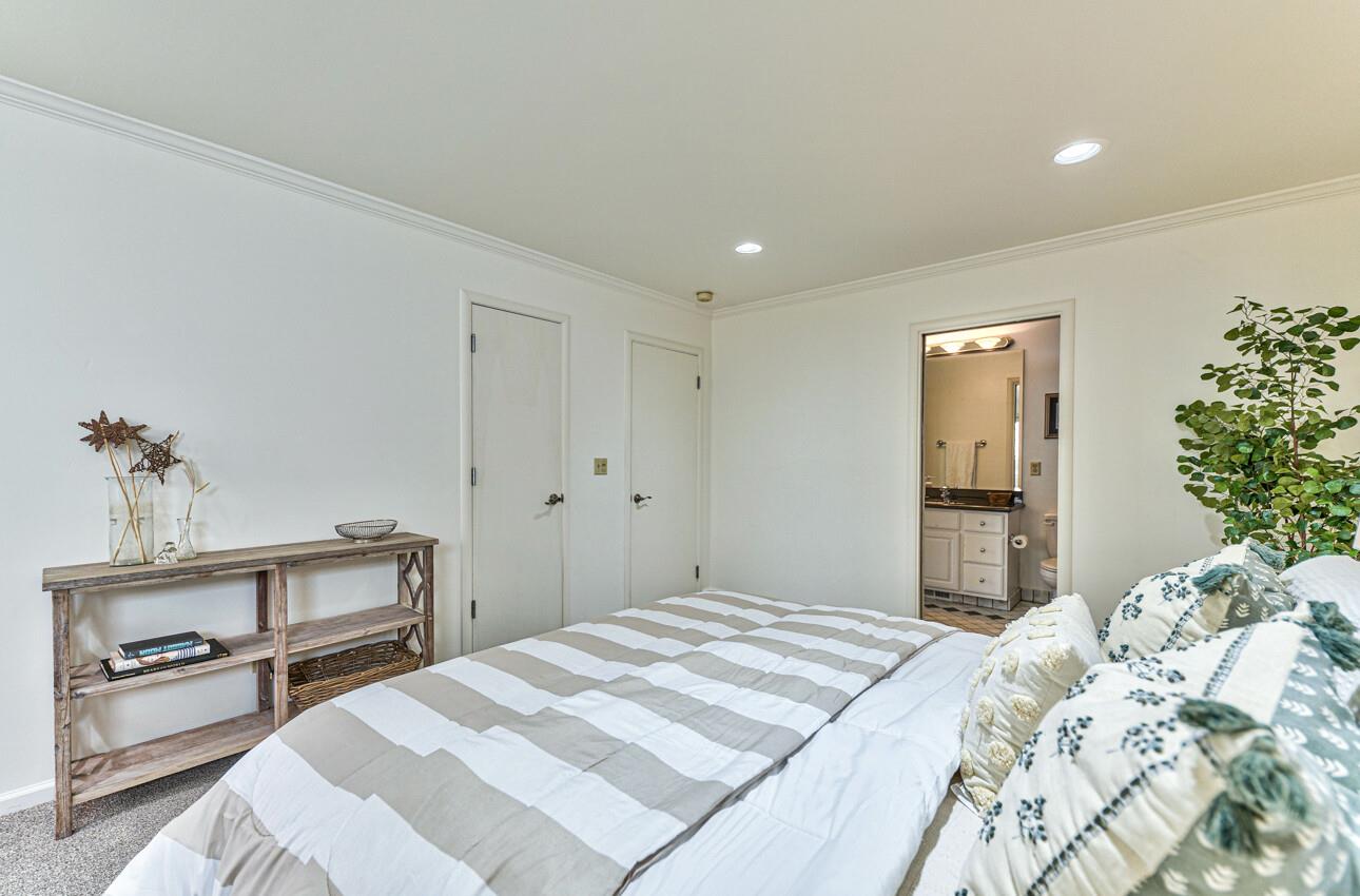 Detail Gallery Image 25 of 33 For 0 Junipero 4 Ne 10th Ave, Carmel,  CA 93921 - 2 Beds | 2 Baths
