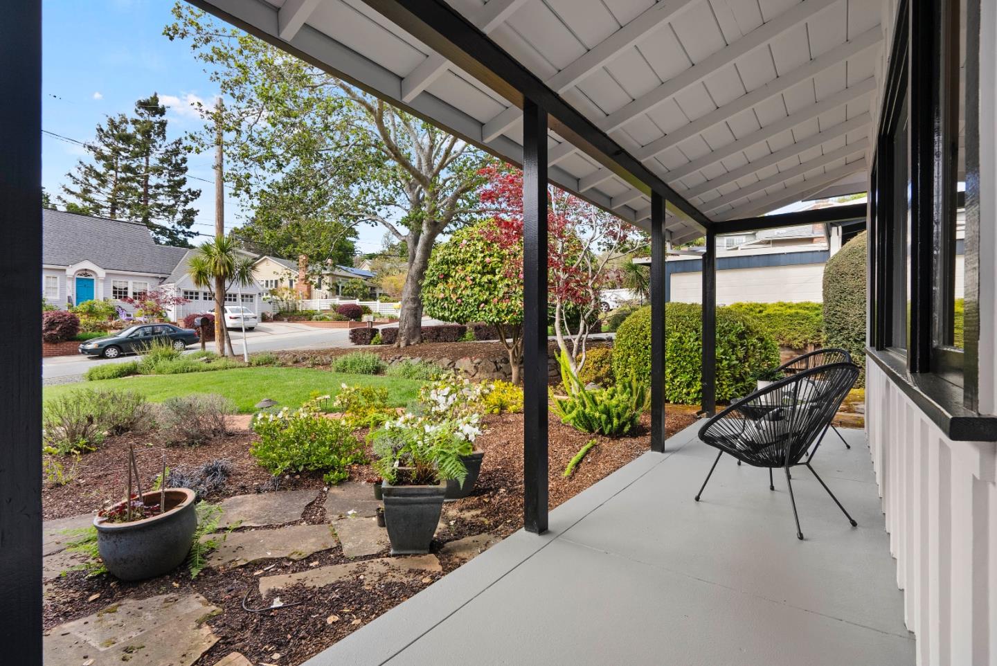 Detail Gallery Image 5 of 41 For 2021 Mezes Ave, Belmont,  CA 94002 - 3 Beds | 1 Baths