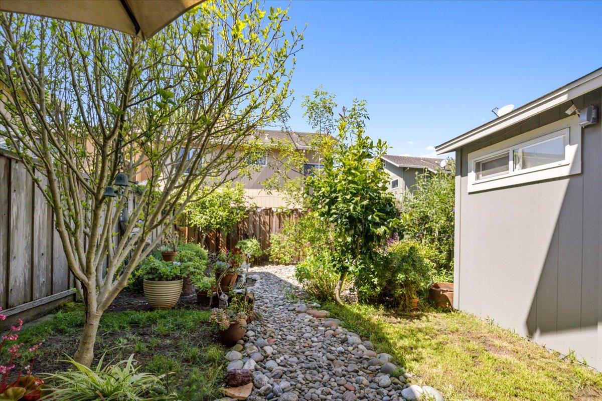 Detail Gallery Image 26 of 27 For 210 Berryknoll Ct, Watsonville,  CA 95076 - 3 Beds | 2/1 Baths
