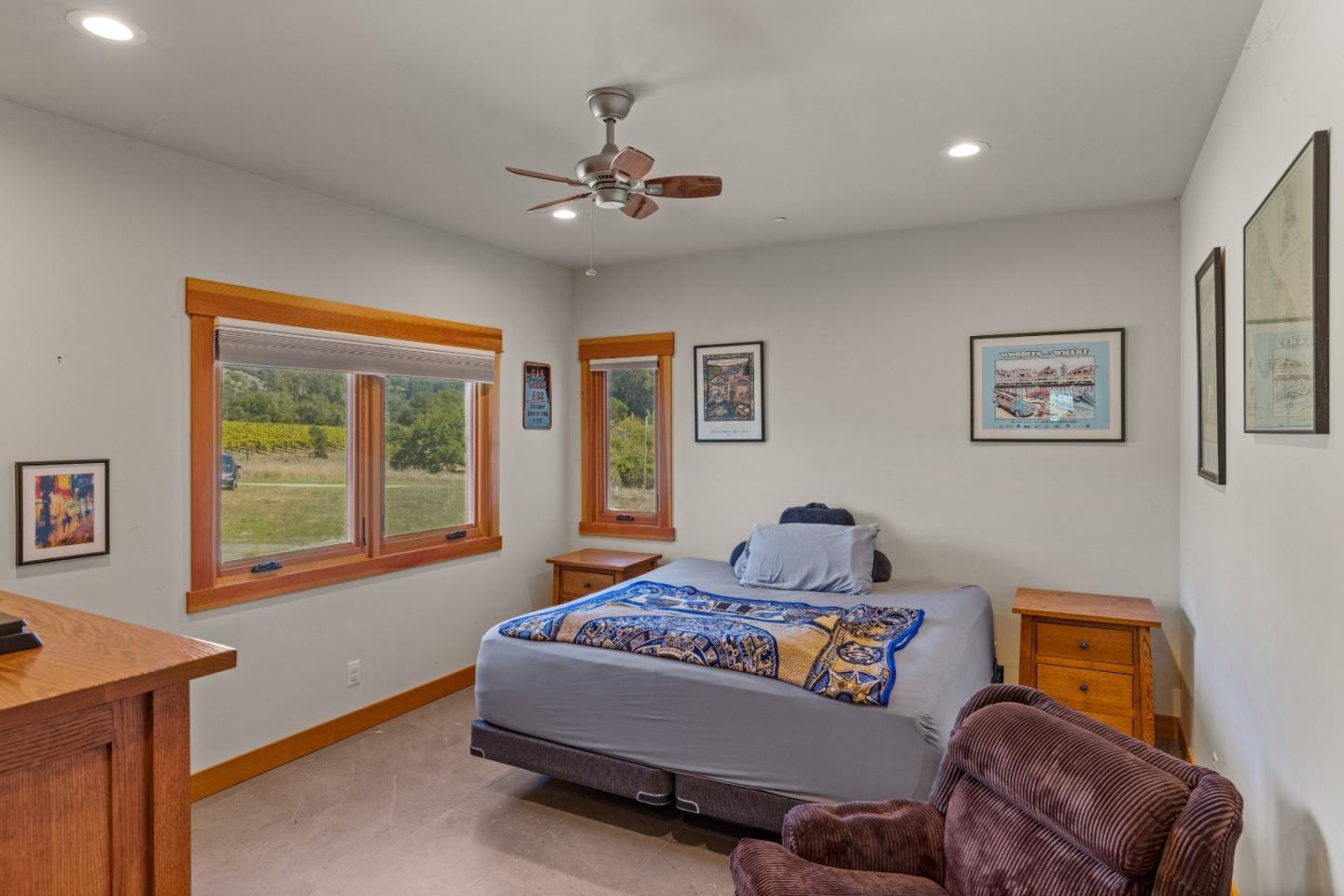 Detail Gallery Image 10 of 30 For 1151 Spring Hills Dr, Watsonville,  CA 95076 - 2 Beds | 2 Baths