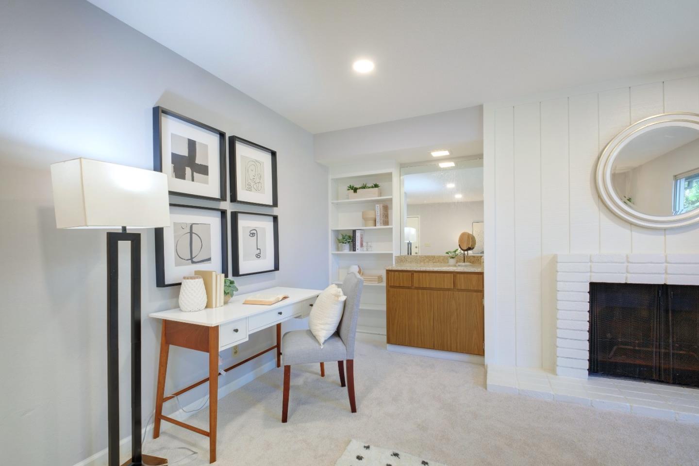 Detail Gallery Image 14 of 37 For 50 E Middlefield Rd #40,  Mountain View,  CA 94043 - 1 Beds | 1 Baths