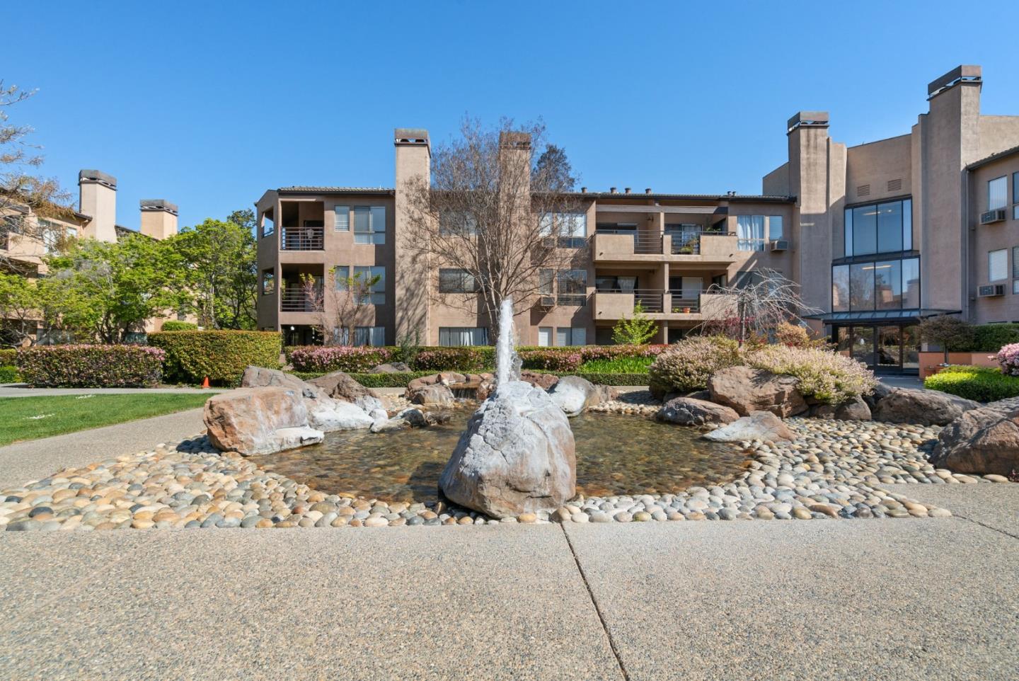 Detail Gallery Image 3 of 27 For 39109 Guardino Dr #331,  Fremont,  CA 94538 - 1 Beds | 1 Baths