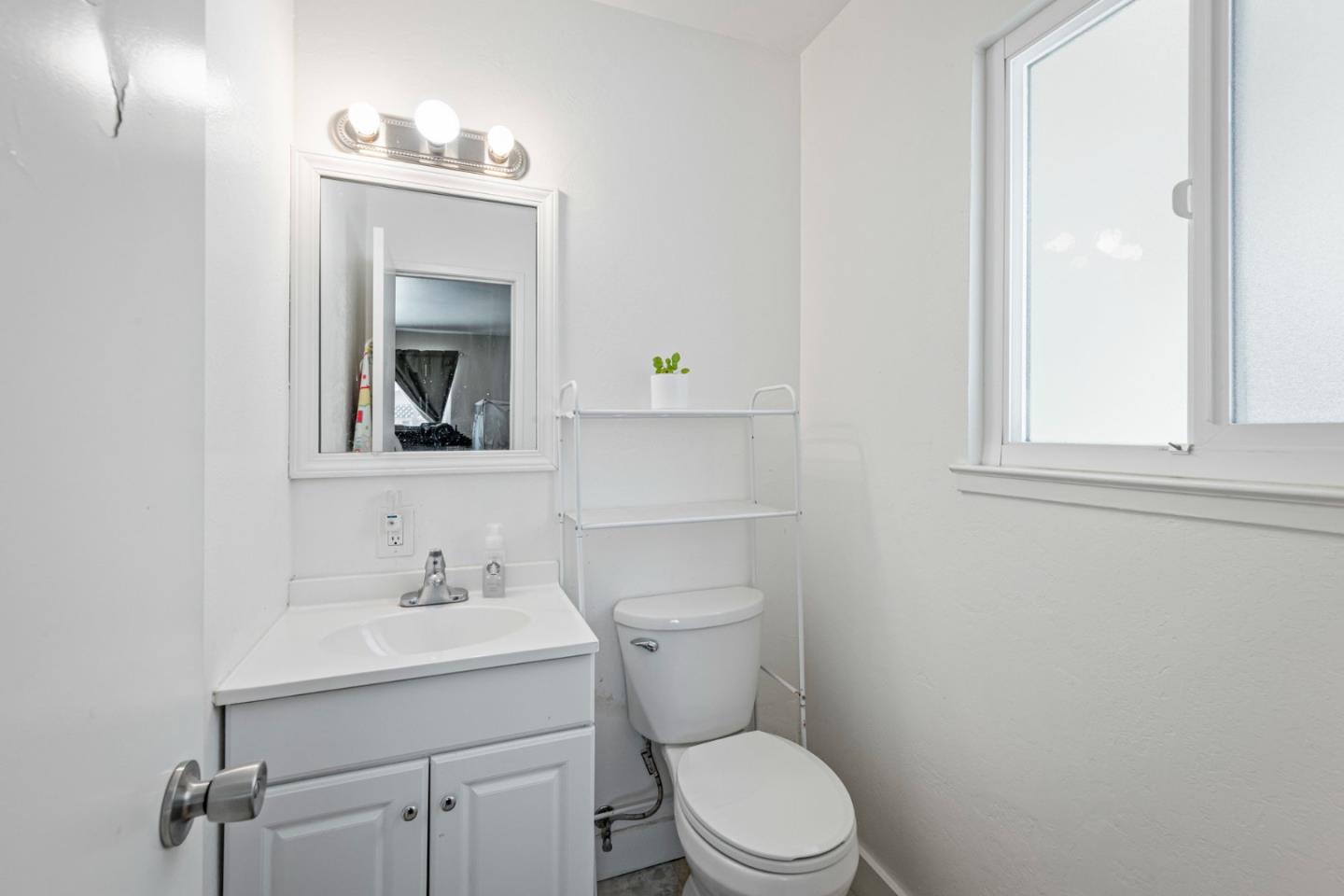 Detail Gallery Image 22 of 24 For 2719 Alvin Ave, San Jose,  CA 95121 - 3 Beds | 1/1 Baths