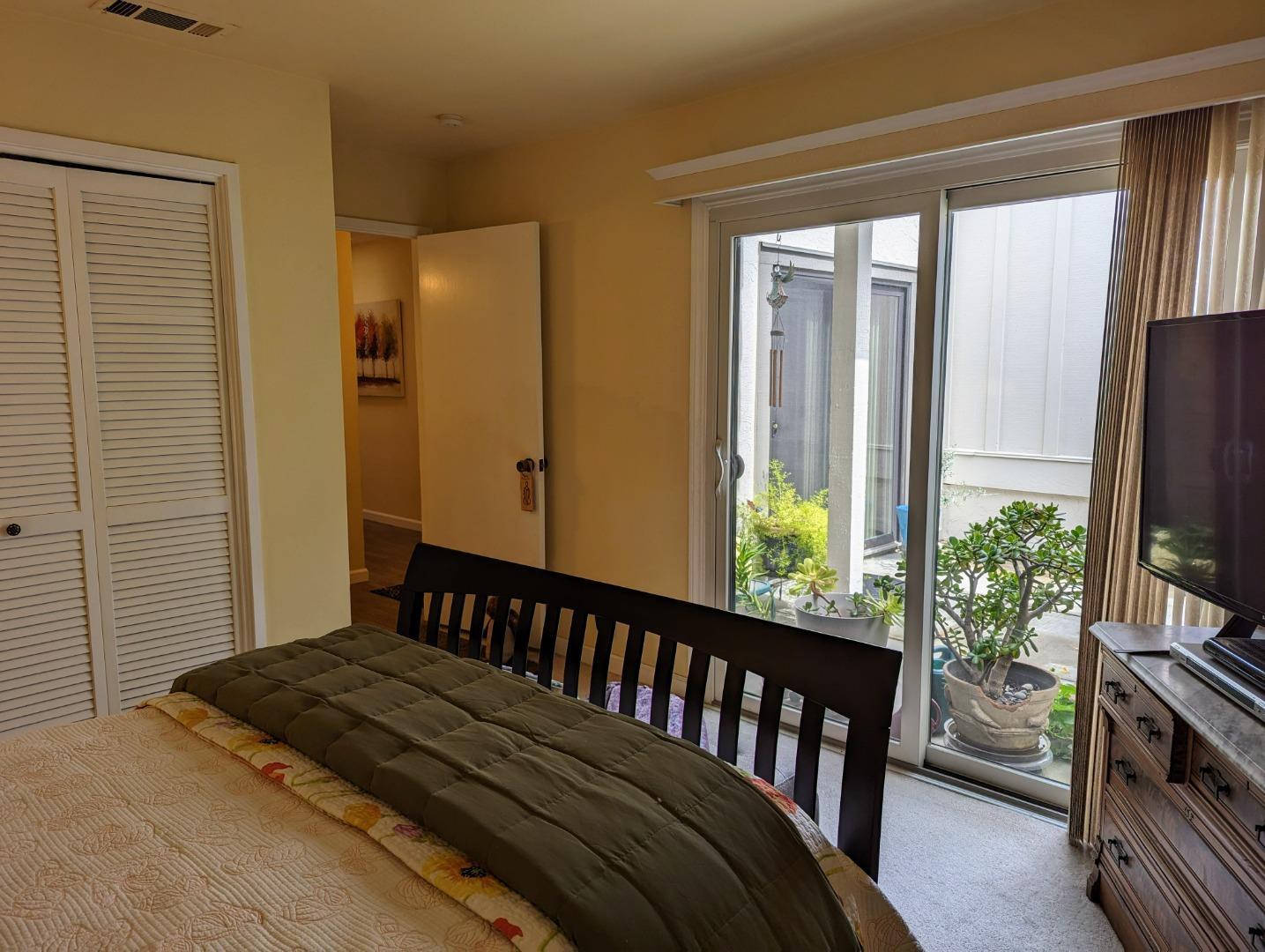 Detail Gallery Image 25 of 52 For 6162 Montgomery Pl, San Jose,  CA 95135 - 2 Beds | 2 Baths