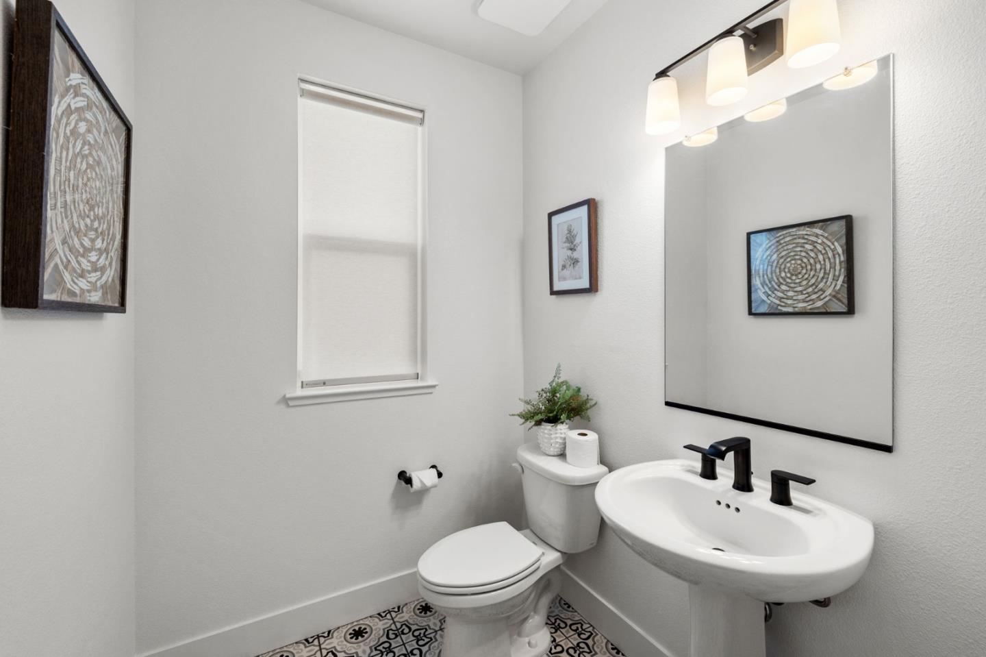 Detail Gallery Image 25 of 25 For 142 Waters Park Cir, San Mateo,  CA 94403 - 2 Beds | 2/1 Baths