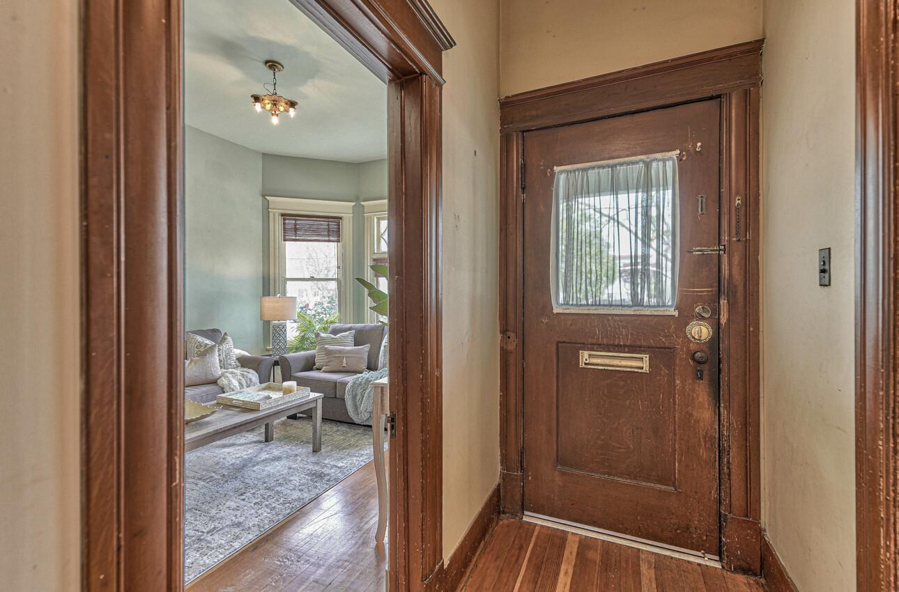 Detail Gallery Image 8 of 62 For 333 N 7th St, San Jose,  CA 95112 - 3 Beds | 1 Baths