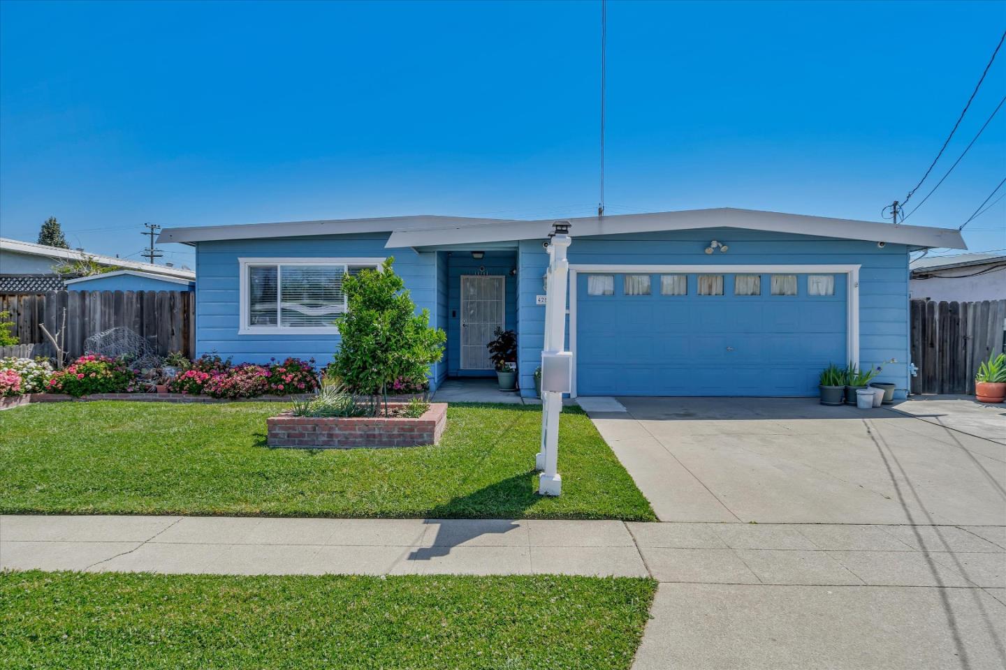 Photo of 42554 Charleston Wy in Fremont, CA