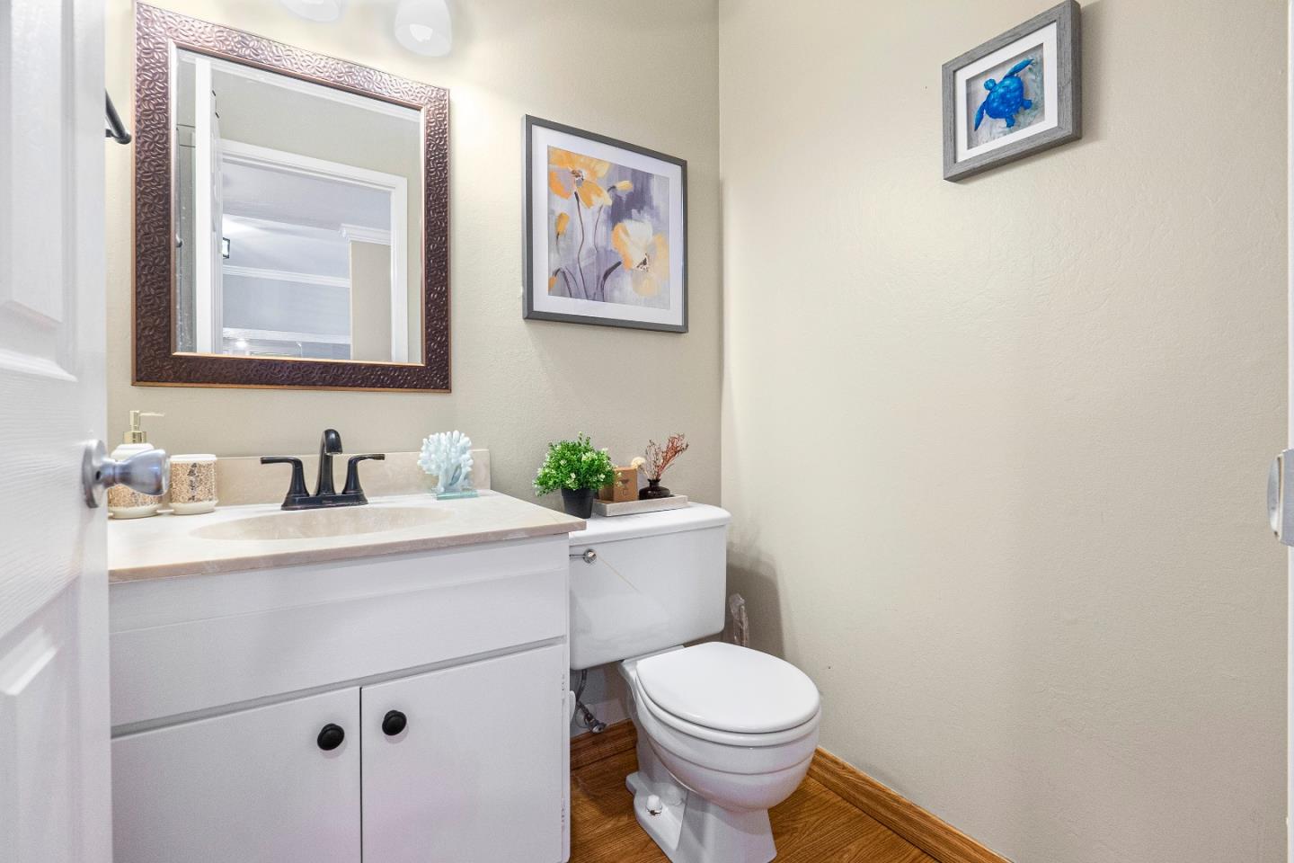 Detail Gallery Image 25 of 29 For 538 Latimer Cir, Campbell,  CA 95008 - 3 Beds | 2/1 Baths
