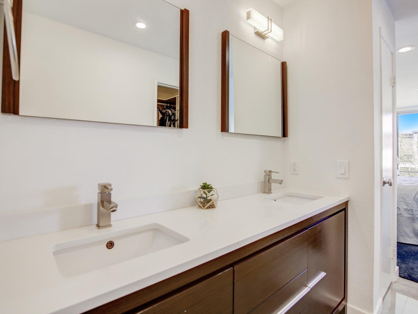 Detail Gallery Image 18 of 49 For 1061 Beach Park Blvd #304,  Foster City,  CA 94404 - 2 Beds | 2 Baths