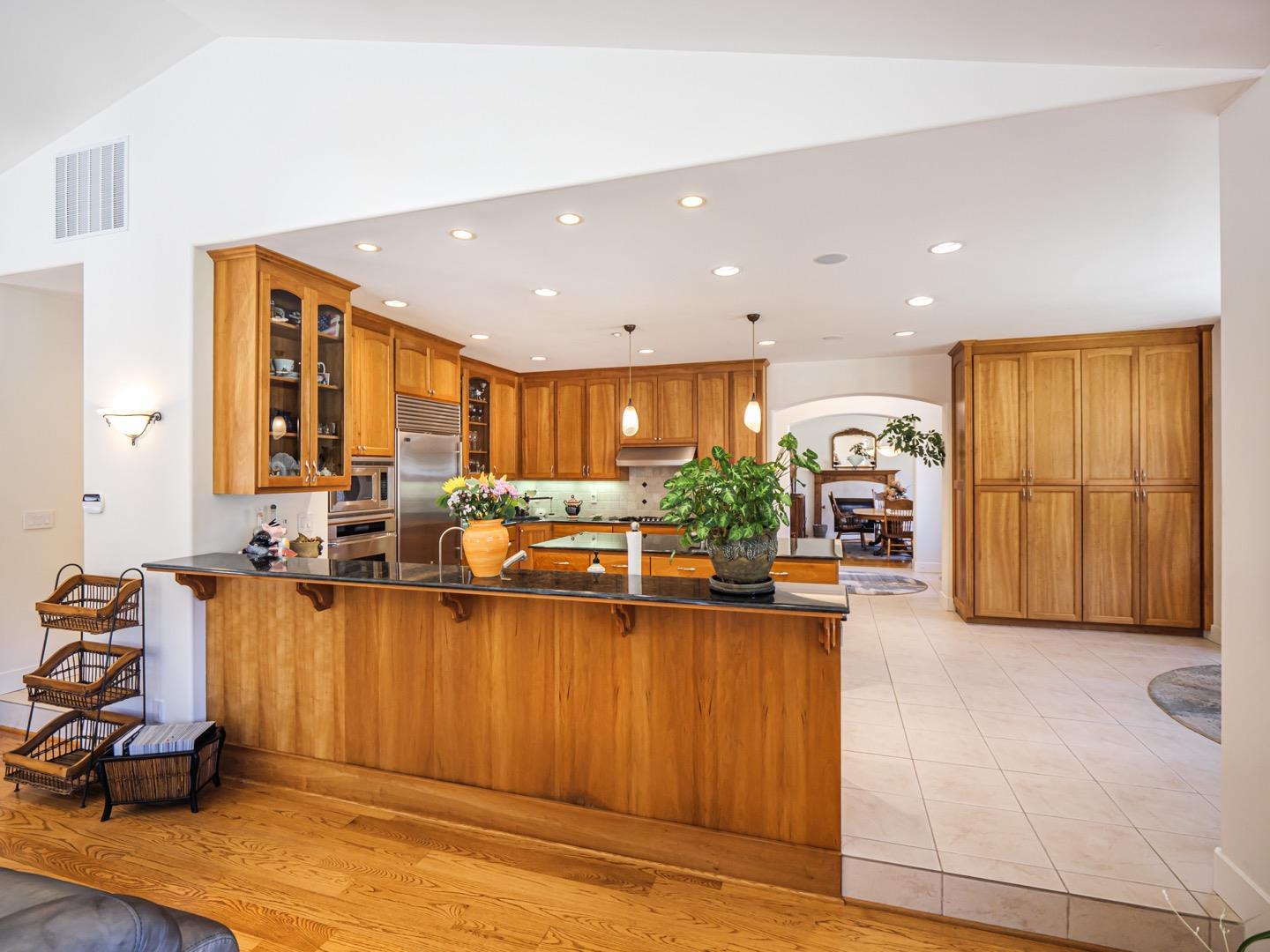 Detail Gallery Image 27 of 107 For 425 Bear Valley Road, Aptos,  CA 95003 - 3 Beds | 2/1 Baths