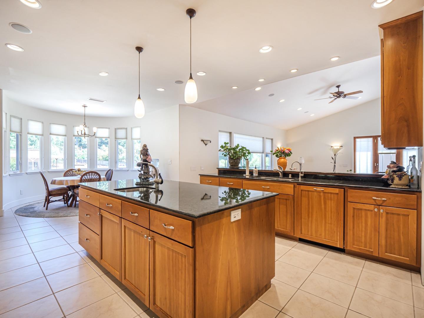 Detail Gallery Image 34 of 107 For 425 Bear Valley Road, Aptos,  CA 95003 - 3 Beds | 2/1 Baths