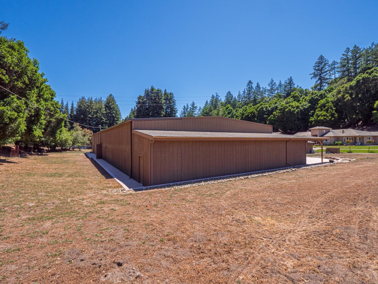 Detail Gallery Image 68 of 107 For 425 Bear Valley Road, Aptos,  CA 95003 - 3 Beds | 2/1 Baths
