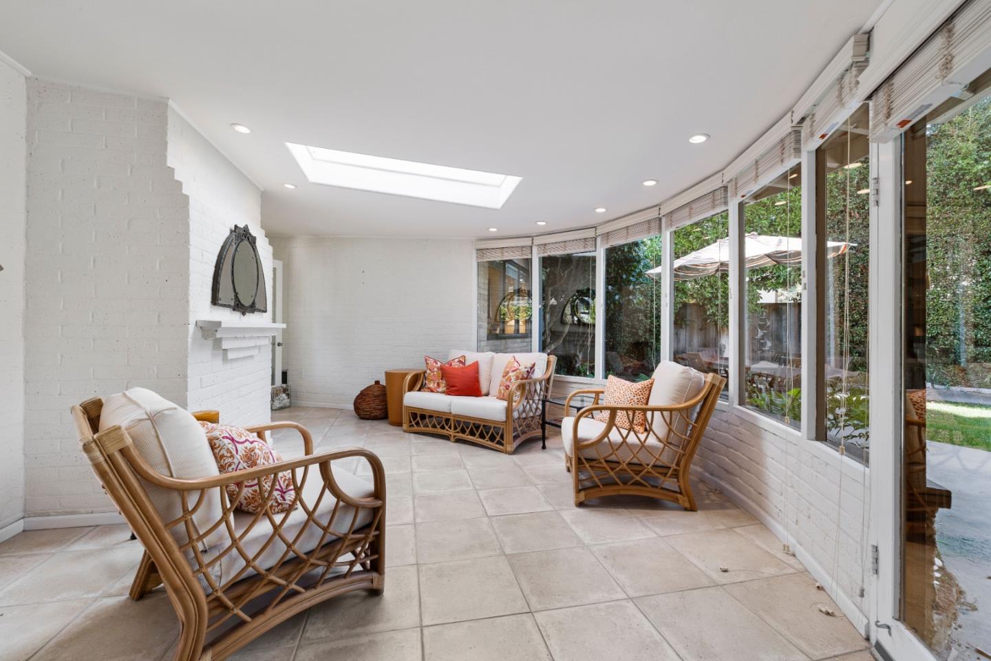 Detail Gallery Image 27 of 45 For 732 Seacliff Dr, Aptos,  CA 95003 - 3 Beds | 2 Baths