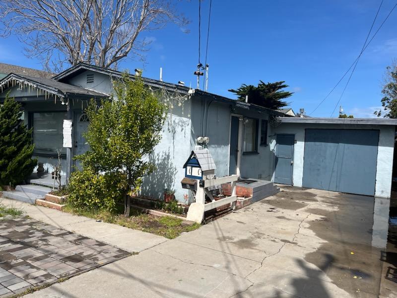 Photo of 925 Hilby Ave in Seaside, CA