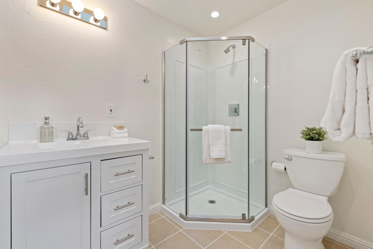 Detail Gallery Image 23 of 33 For 16542 Marchmont Dr, Los Gatos,  CA 95032 - 3 Beds | 2 Baths