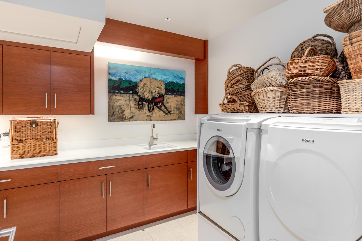 Detail Gallery Image 34 of 43 For 1 Grove Ct, Portola Valley,  CA 94028 - 3 Beds | 3/1 Baths