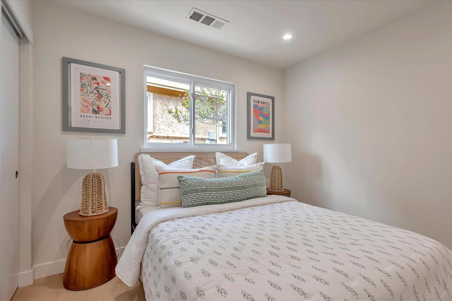 Detail Gallery Image 26 of 49 For 768 Niantic Dr, Foster City,  CA 94404 - 5 Beds | 2 Baths