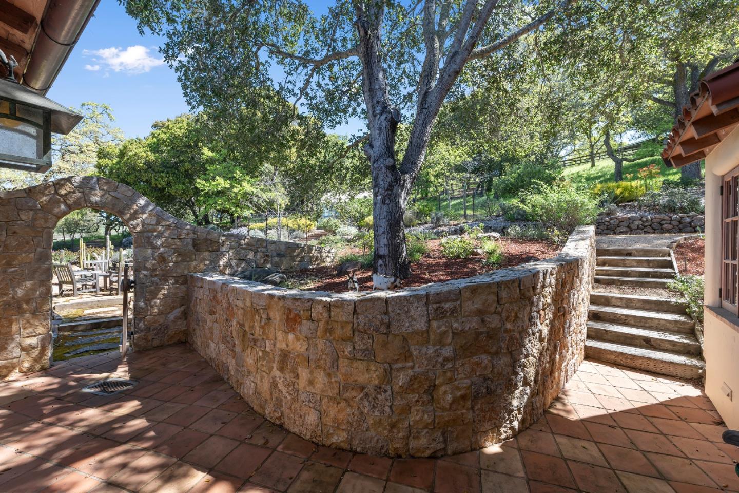Detail Gallery Image 62 of 79 For 178 Pinon Dr, Portola Valley,  CA 94028 - 4 Beds | 4/1 Baths