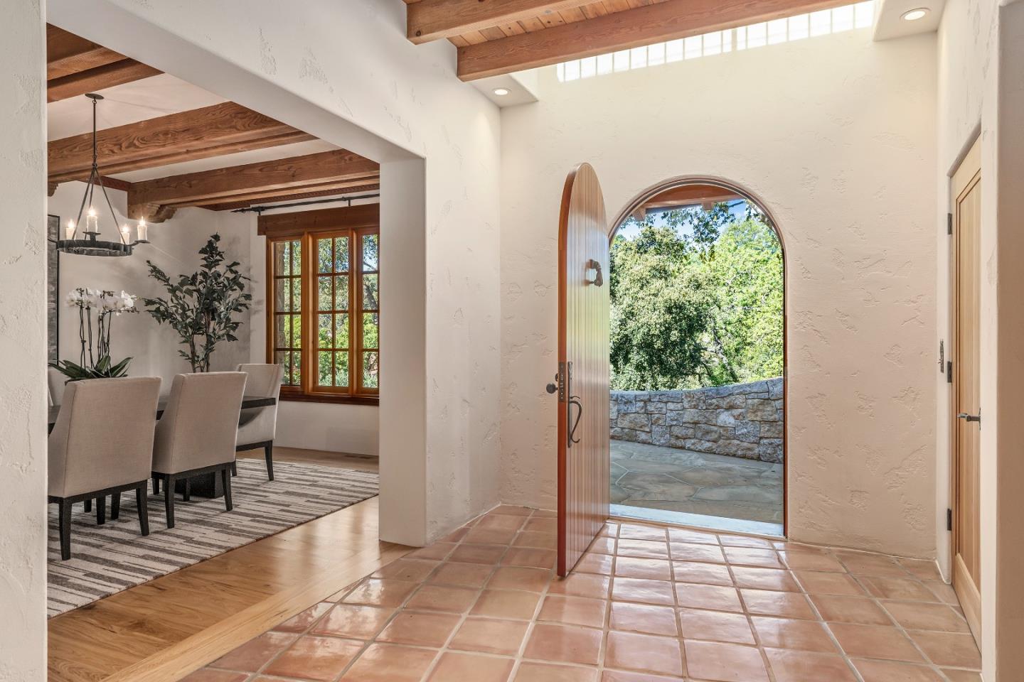 Detail Gallery Image 8 of 79 For 178 Pinon Dr, Portola Valley,  CA 94028 - 4 Beds | 4/1 Baths