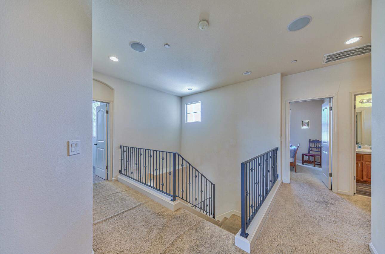 Detail Gallery Image 24 of 40 For 1335 Cassino Way, Salinas,  CA 93905 - 3 Beds | 4 Baths