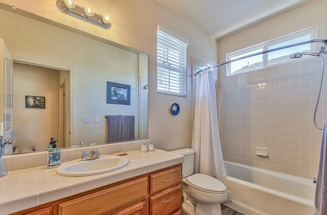 Detail Gallery Image 39 of 40 For 1335 Cassino Way, Salinas,  CA 93905 - 3 Beds | 4 Baths