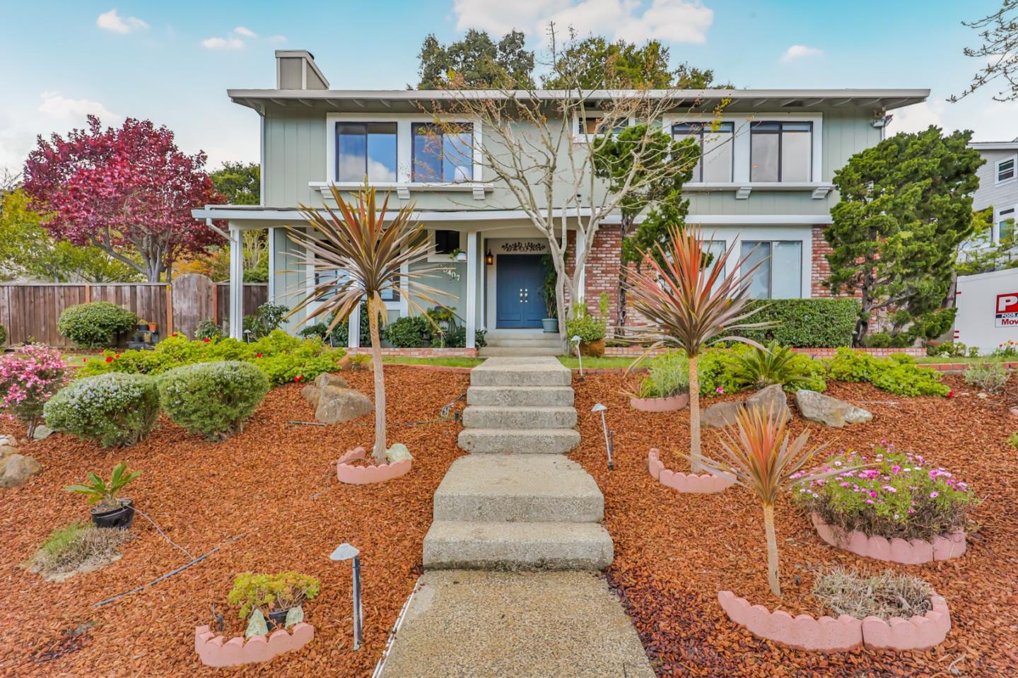 Photo of 10407 Avenida Ln in Cupertino, CA