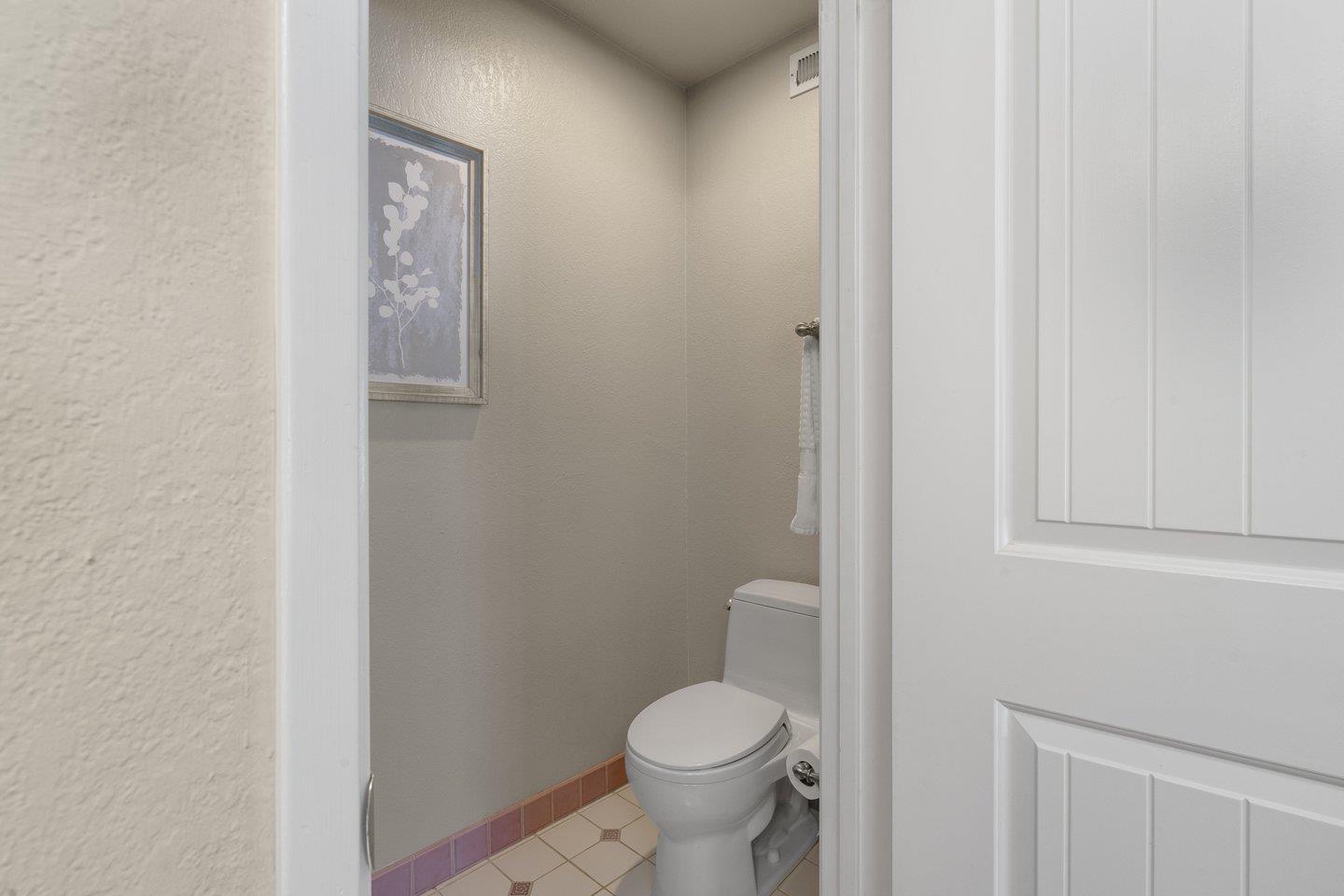 Detail Gallery Image 35 of 43 For 1669 White Creek Ln, San Jose,  CA 95125 - 3 Beds | 2/1 Baths