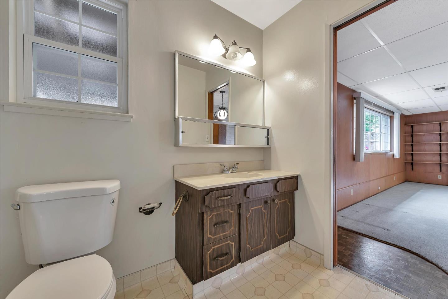 Detail Gallery Image 36 of 43 For 4668 Moorpark Ave, San Jose,  CA 95129 - 3 Beds | 2 Baths