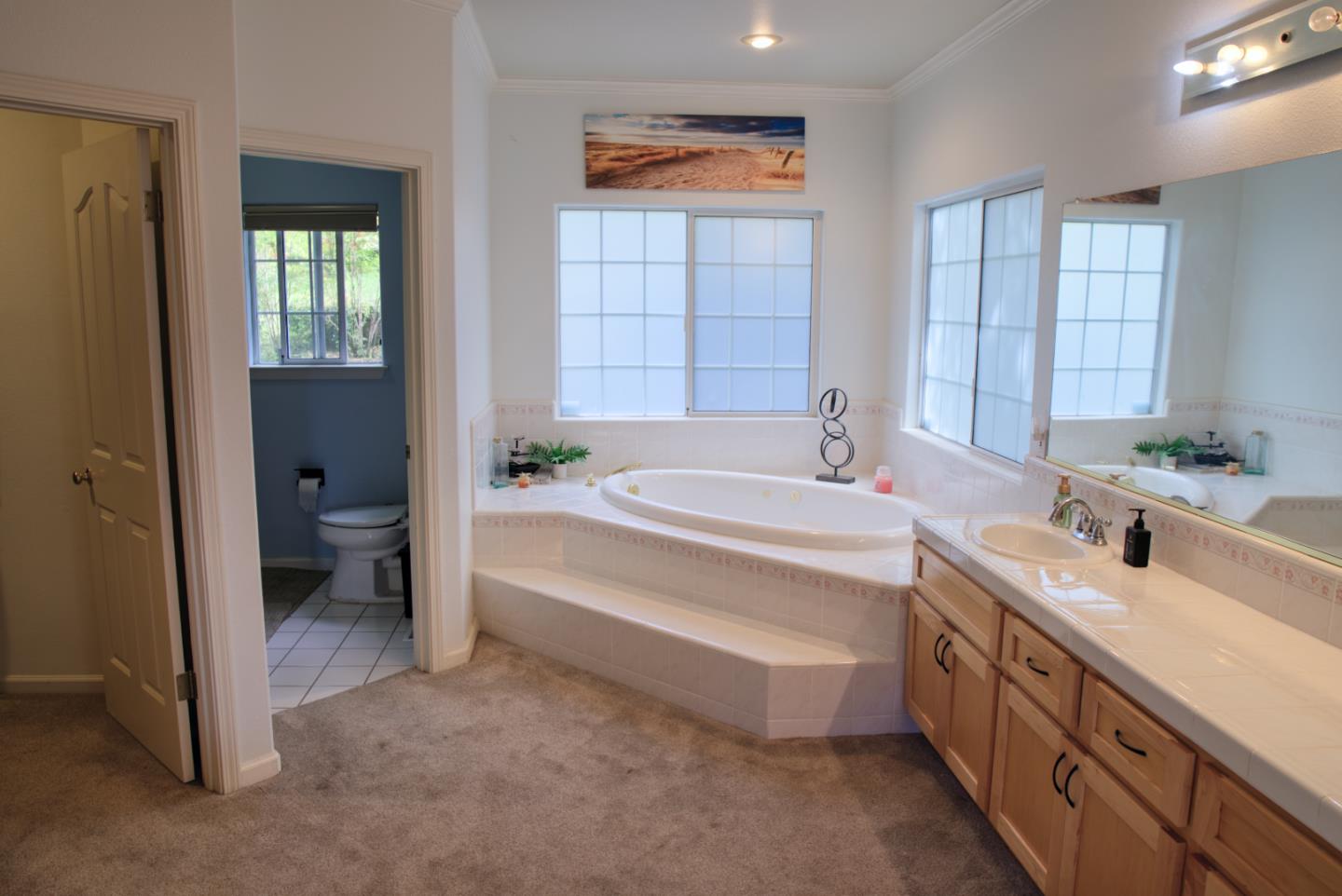 Detail Gallery Image 45 of 84 For 3410 White Oak Ct, Morgan Hill,  CA 95037 - 5 Beds | 2/1 Baths