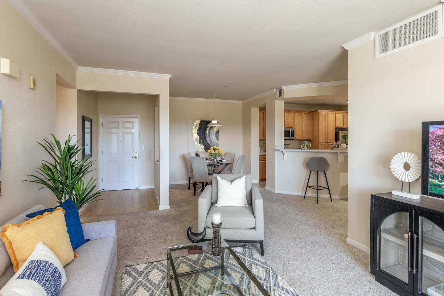 Detail Gallery Image 3 of 22 For 38700 Tyson Ln 203a,  Fremont,  CA 94536 - 2 Beds | 2 Baths