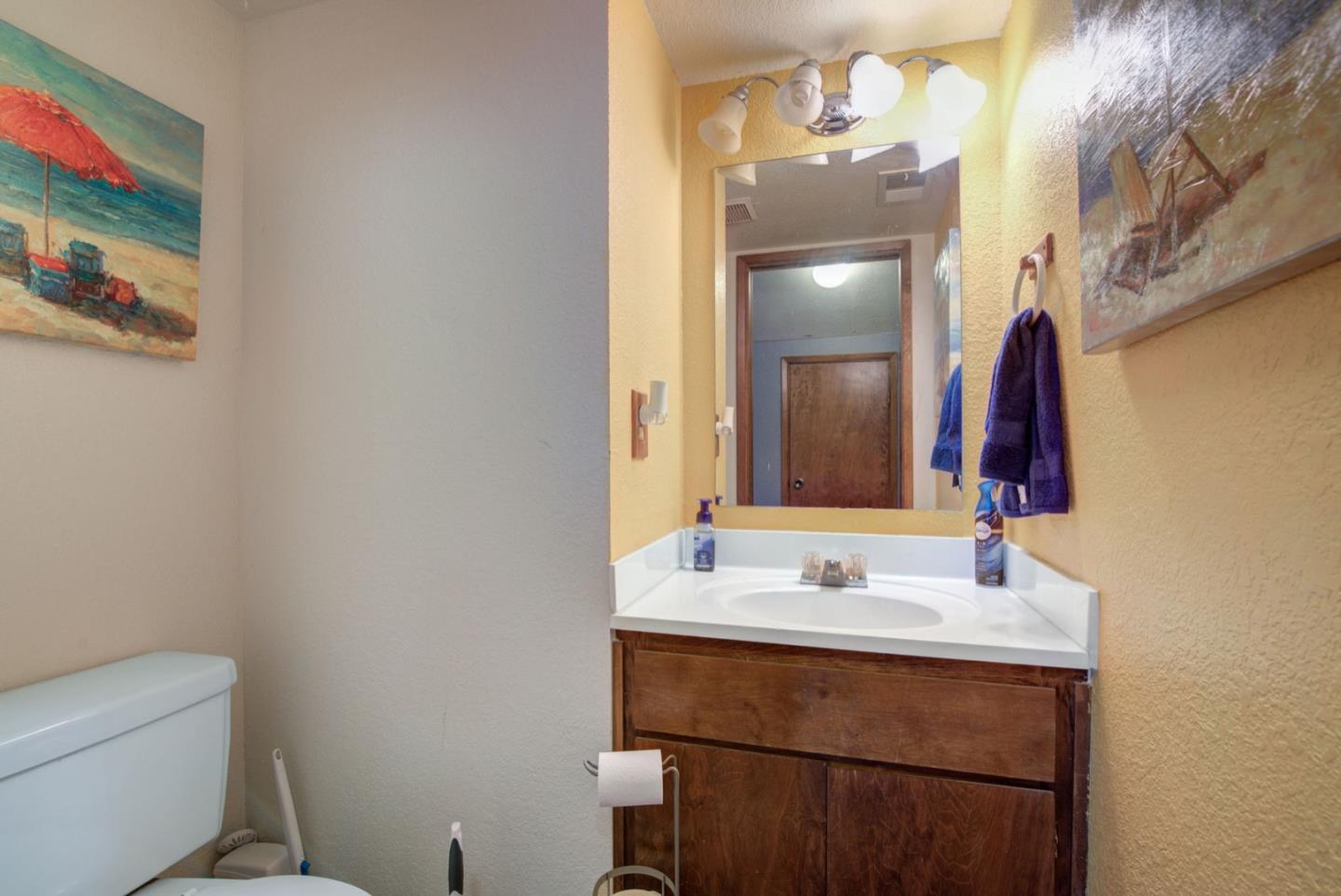 Detail Gallery Image 22 of 29 For 170 Gibson Dr #23,  Hollister,  CA 95023 - 2 Beds | 2/1 Baths