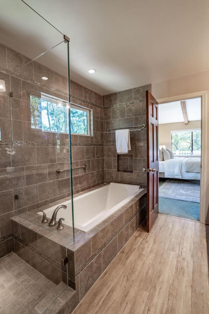 Detail Gallery Image 36 of 51 For 5 Forest Vale Place, Monterey,  CA 93940 - 3 Beds | 2/1 Baths