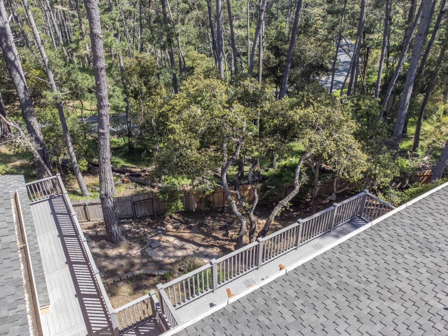 Detail Gallery Image 39 of 51 For 5 Forest Vale Place, Monterey,  CA 93940 - 3 Beds | 2/1 Baths