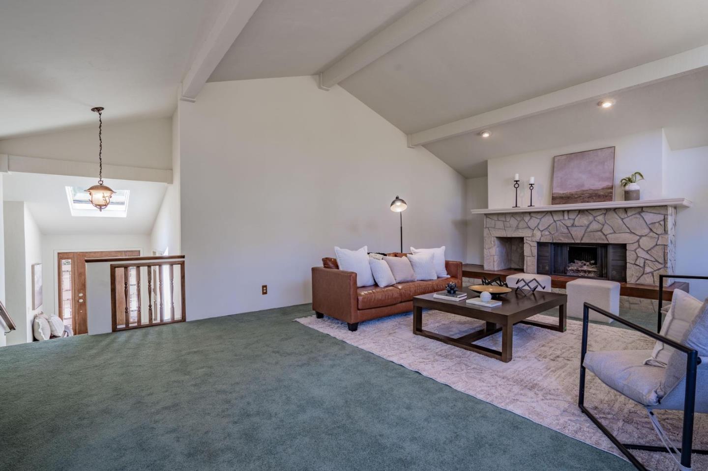 Detail Gallery Image 9 of 51 For 5 Forest Vale Place, Monterey,  CA 93940 - 3 Beds | 2/1 Baths