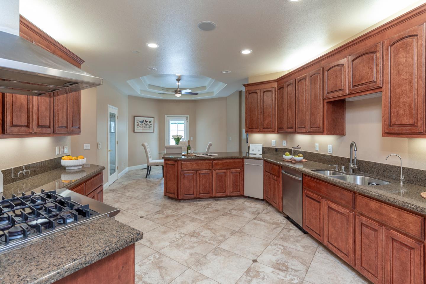 Detail Gallery Image 26 of 35 For 1830 Kickapoo Ct, Morgan Hill,  CA 95037 - 4 Beds | 4/1 Baths