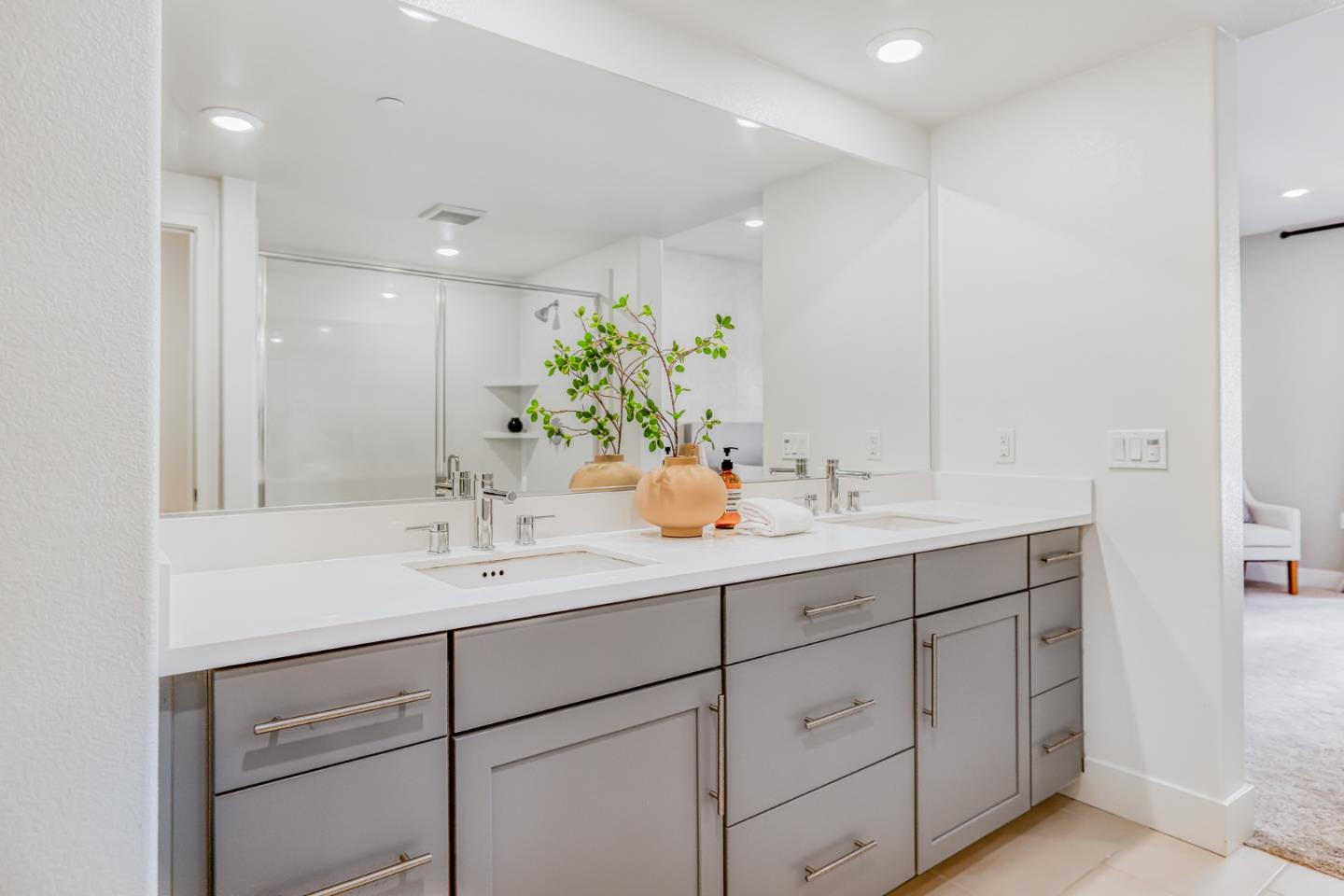 Detail Gallery Image 24 of 42 For 1630 Delano St #20,  Milpitas,  CA 95035 - 3 Beds | 2/1 Baths