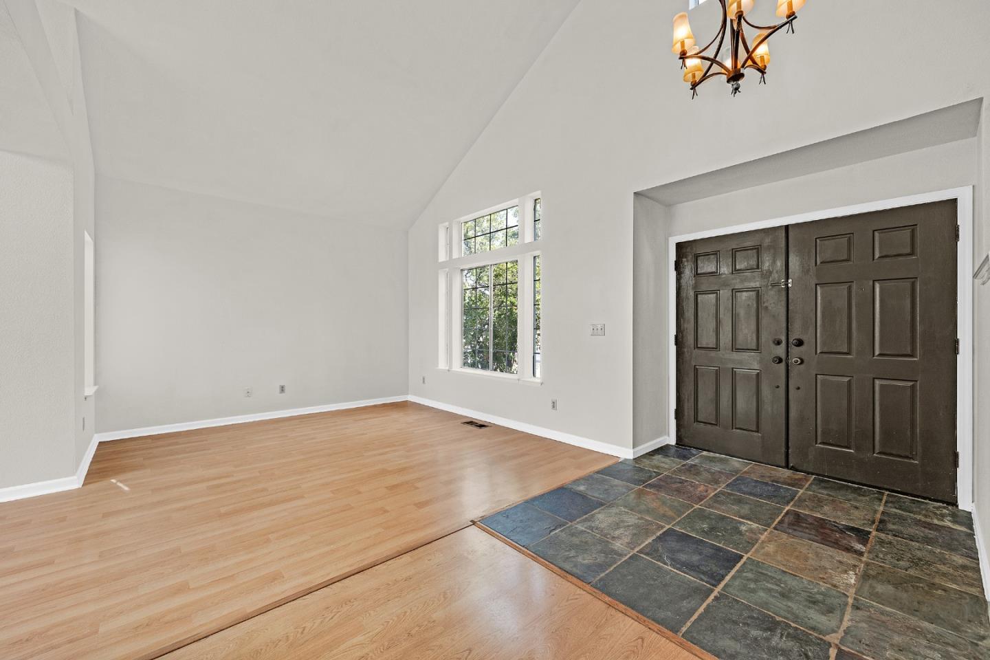 Detail Gallery Image 6 of 28 For 3124 Terrace View Ave, Antioch,  CA 94531 - 4 Beds | 2/1 Baths