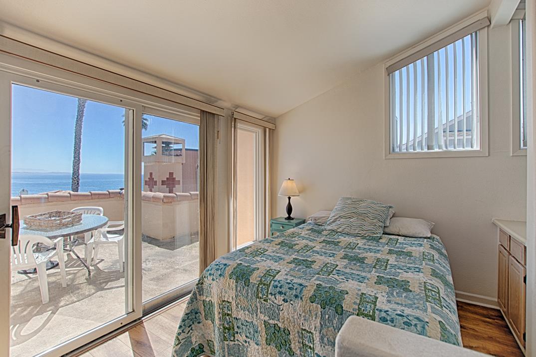 Detail Gallery Image 13 of 26 For 5005 Cliff Dr #2,  Capitola,  CA 95010 - 2 Beds | 2 Baths
