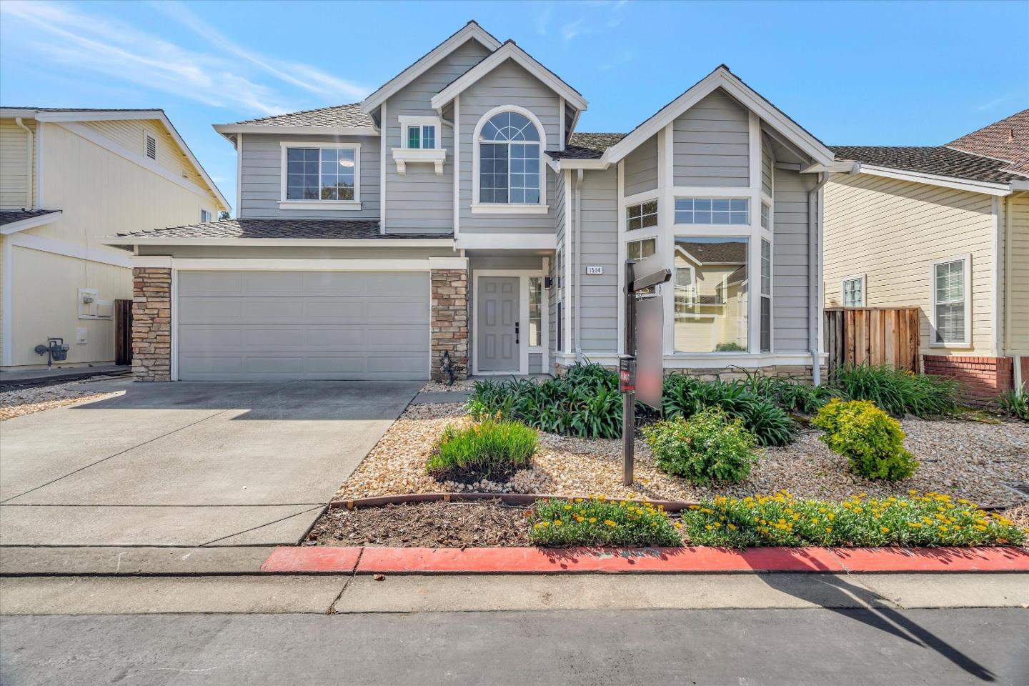 Detail Gallery Image 1 of 23 For 1514 David Ln, Milpitas,  CA 95035 - 4 Beds | 2/1 Baths