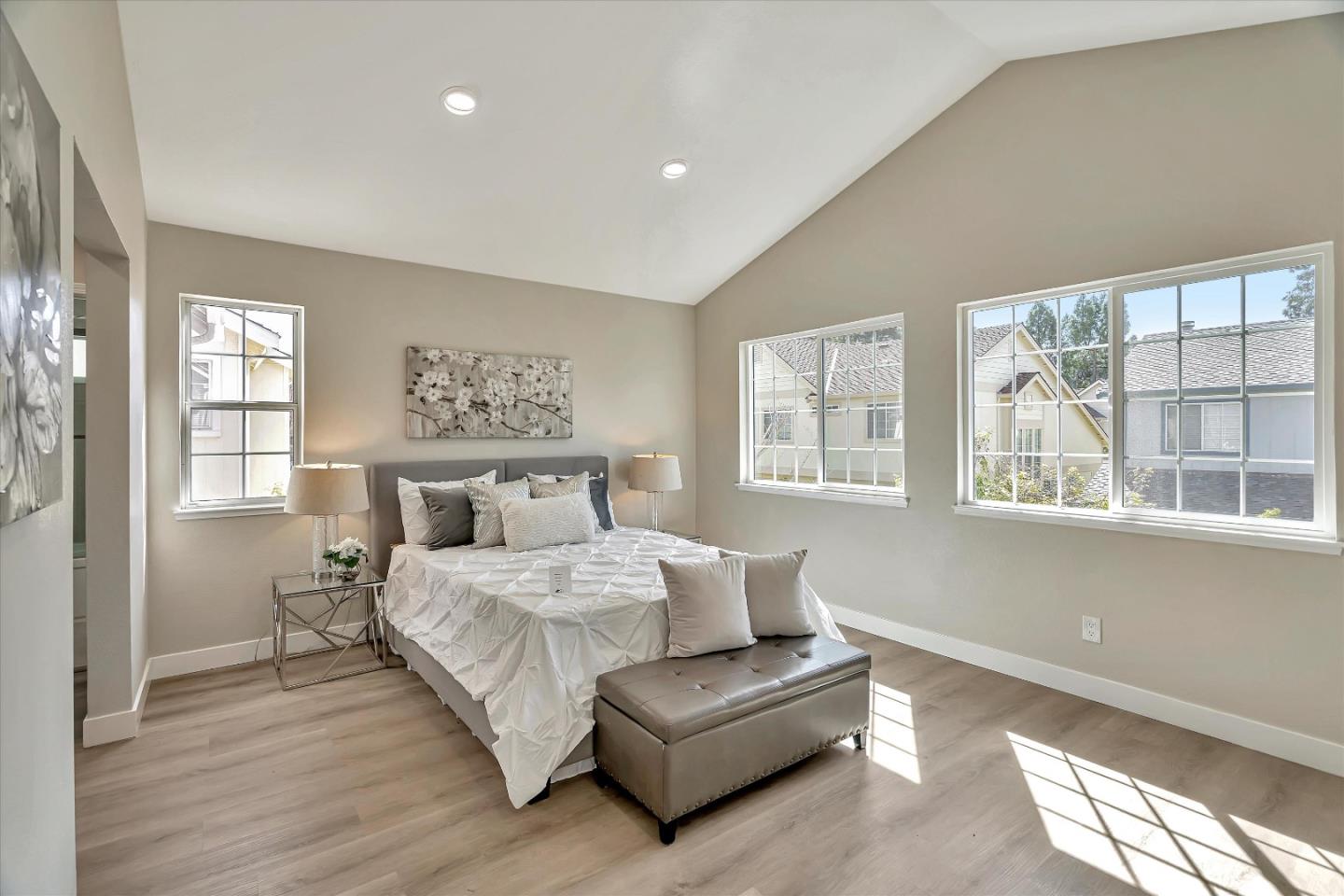 Detail Gallery Image 11 of 23 For 1514 David Ln, Milpitas,  CA 95035 - 4 Beds | 2/1 Baths