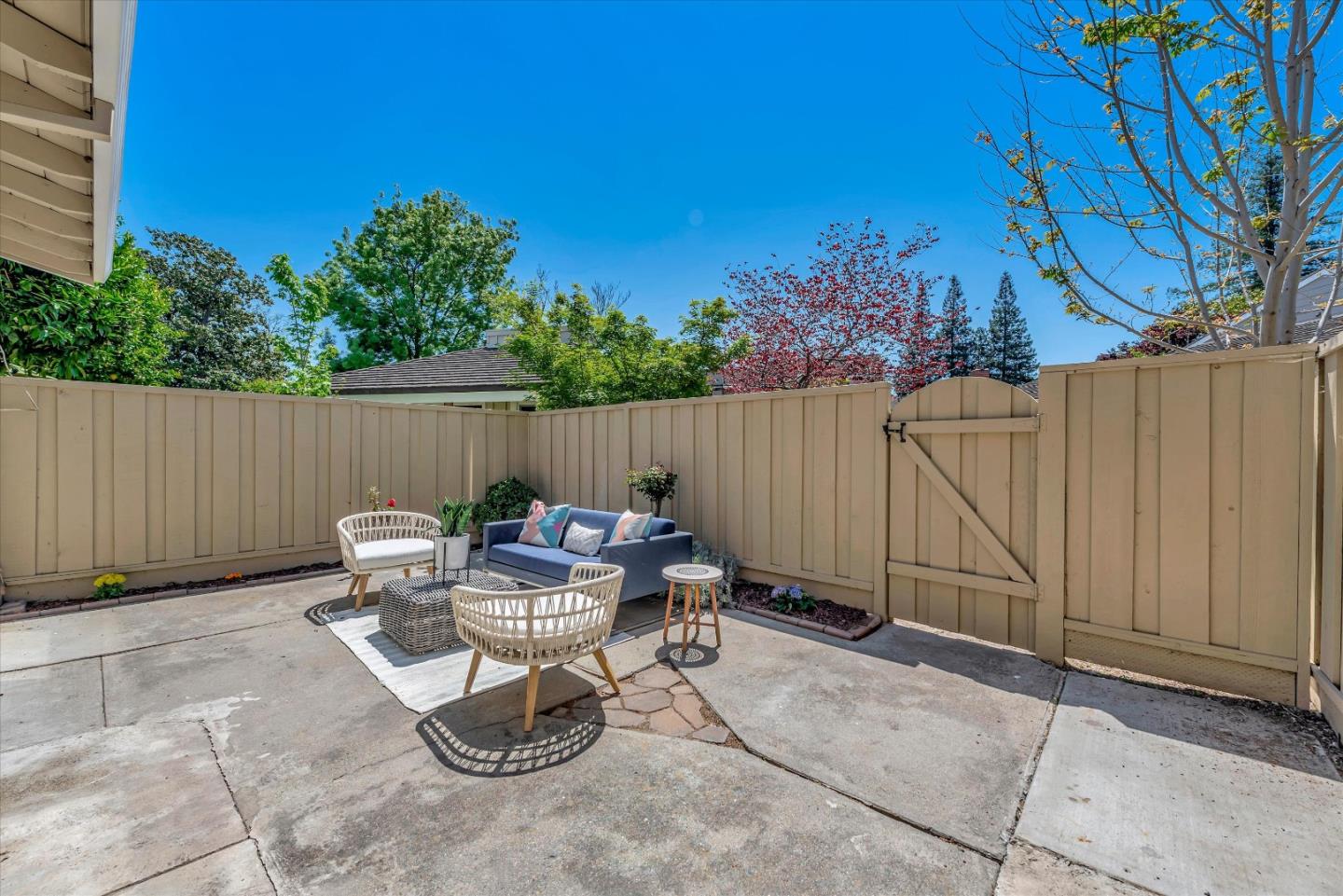 Detail Gallery Image 46 of 52 For 4468 Openmeadow Ct, San Jose,  CA 95129 - 3 Beds | 2/1 Baths